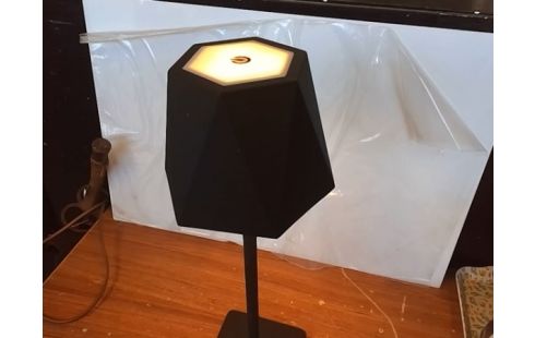 LAMPE A POSER LED (SANS CHARGEUR)