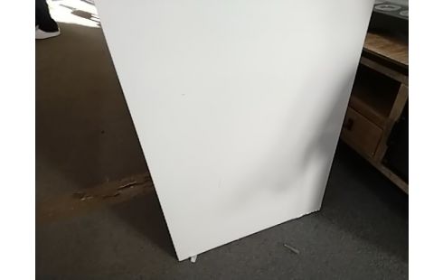 BUREAU ENFANT Ikea blanc orange qq rayures